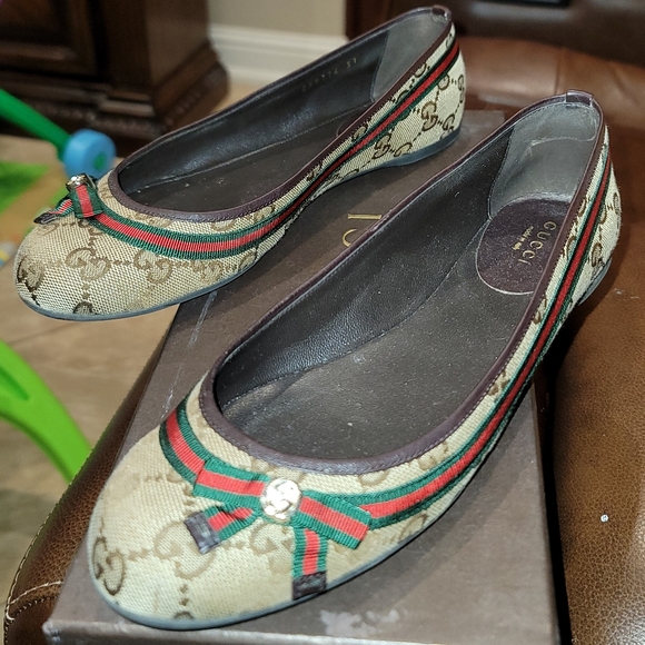 Womens Gucci GG Ballerina Flats - Picture 3 of 7
